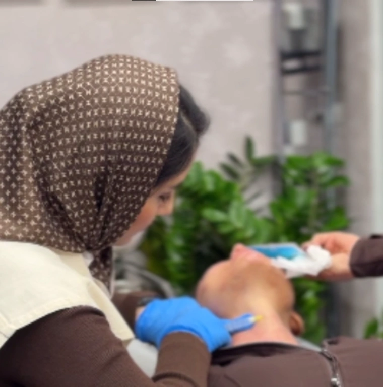 نمونه کار تزریق فیلر گردن در اصفهان